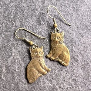 Vintage Brass Cat Earrings kitten ragdoll kitty copper jewelry